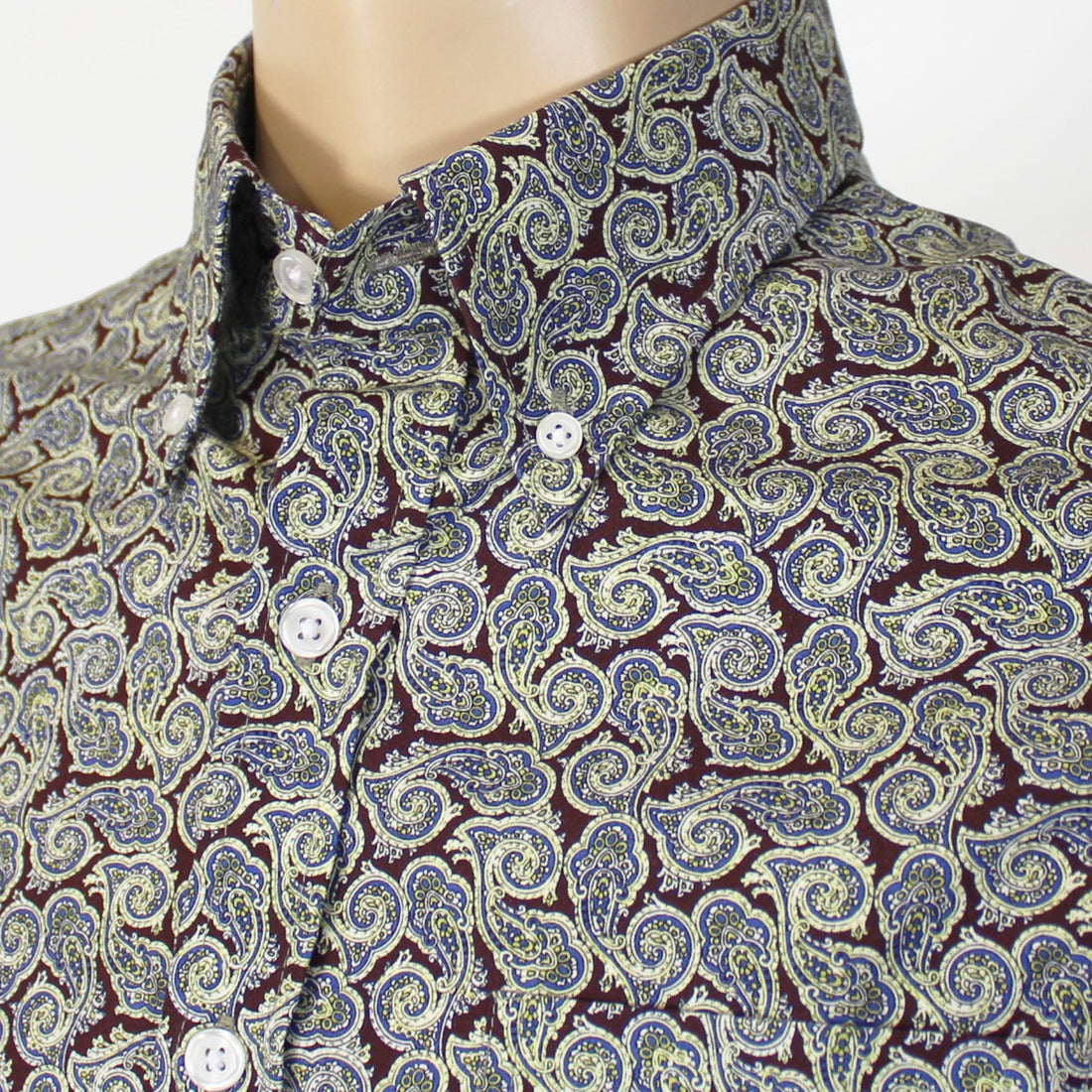Short Sleeve Button Down - Gold Paisley