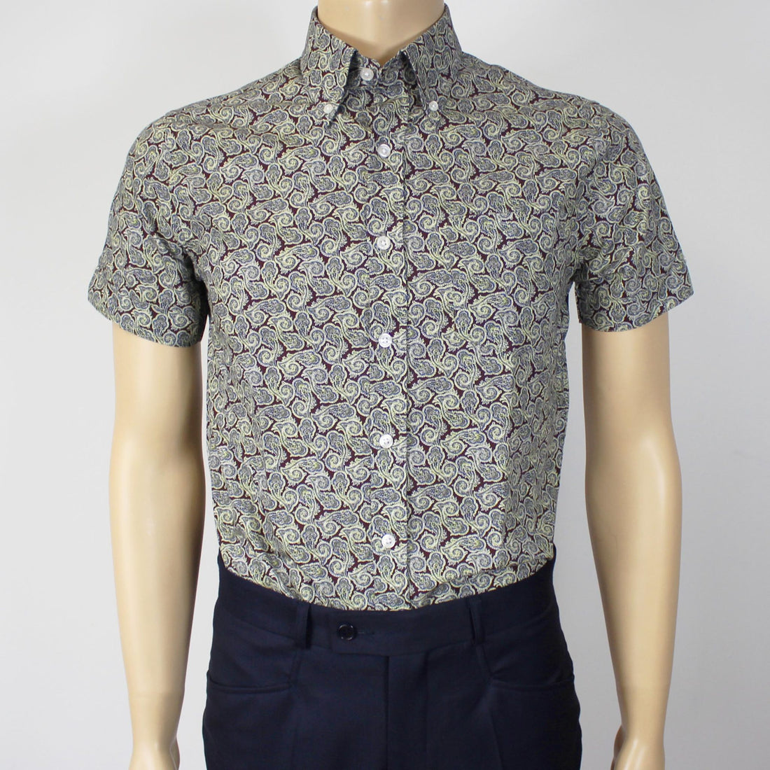 Short Sleeve Button Down - Gold Paisley
