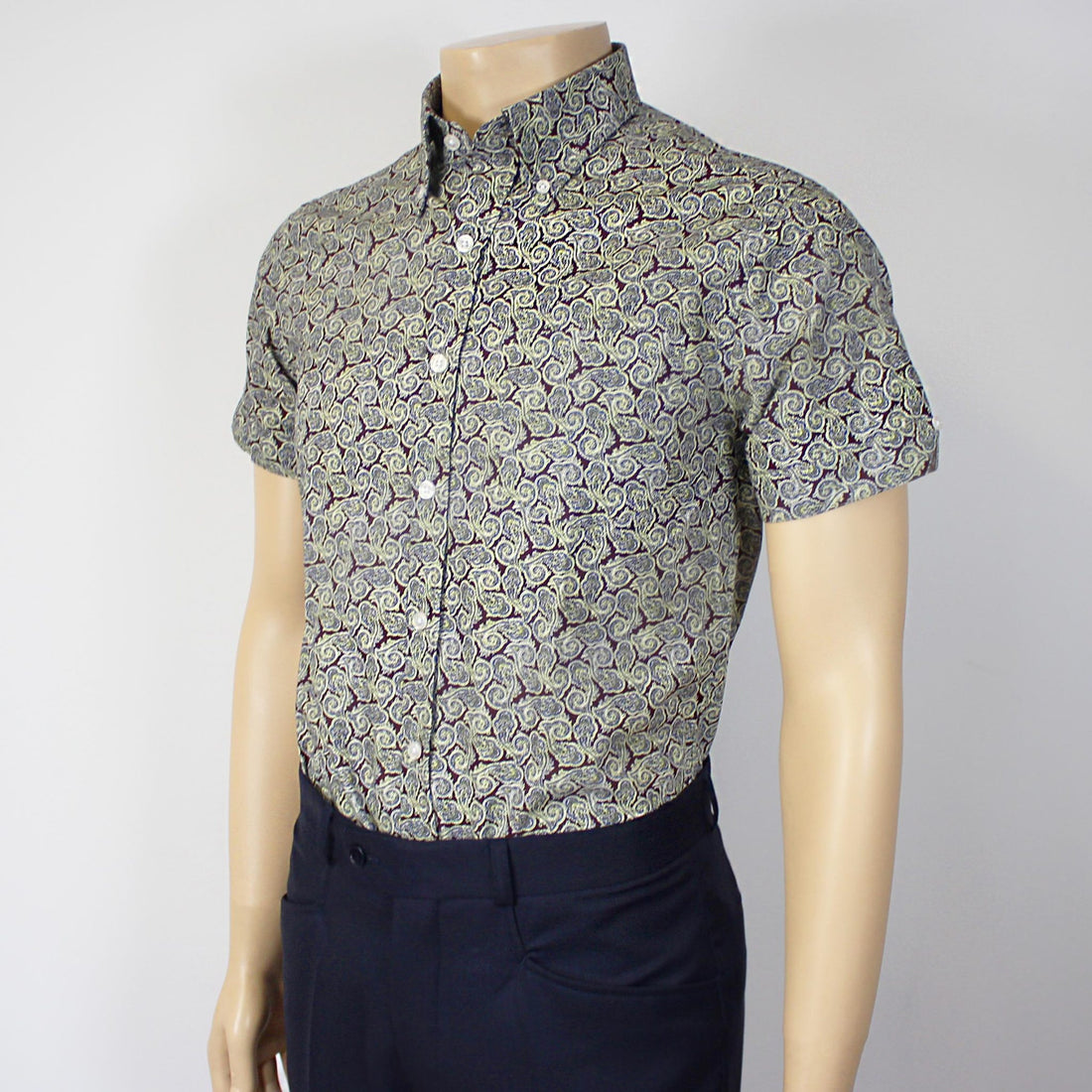 Short Sleeve Button Down - Gold Paisley
