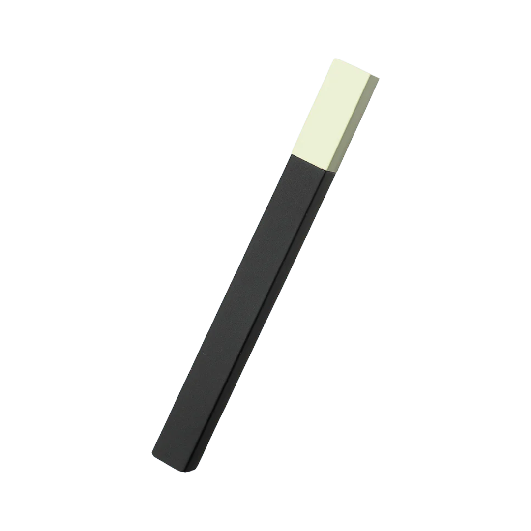 Tsubota Pearl Stick Lighter Black/White